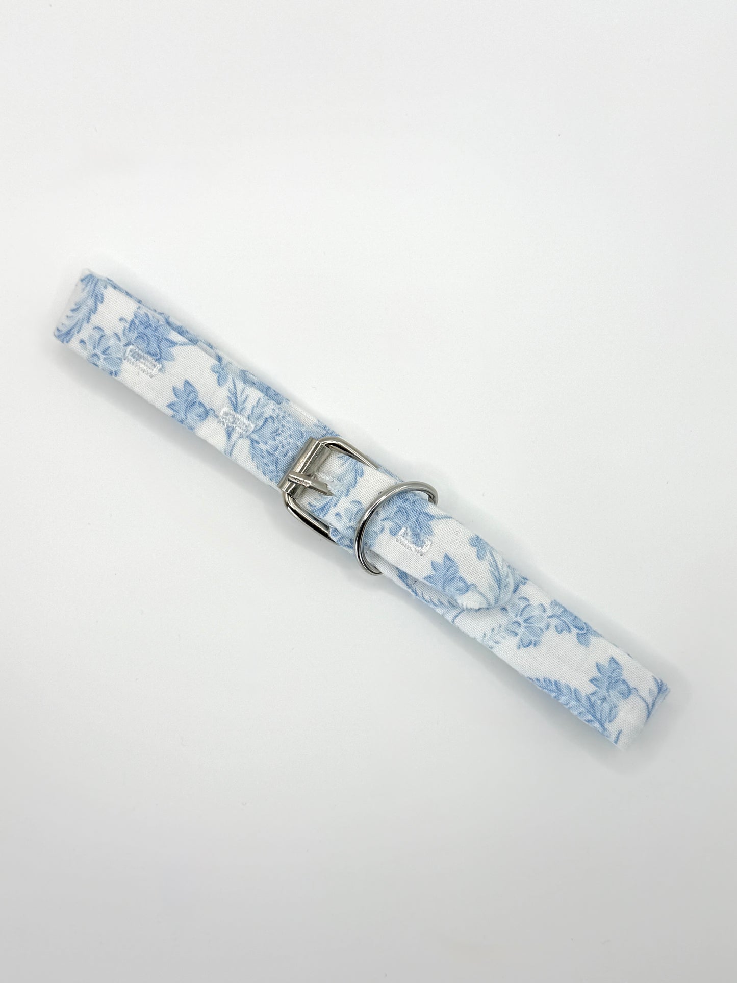 Blue Floral Pet Collar - Buckle Style